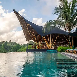 kadewa-retreat-ubud-adults-only.ubudhotelsnow.com/